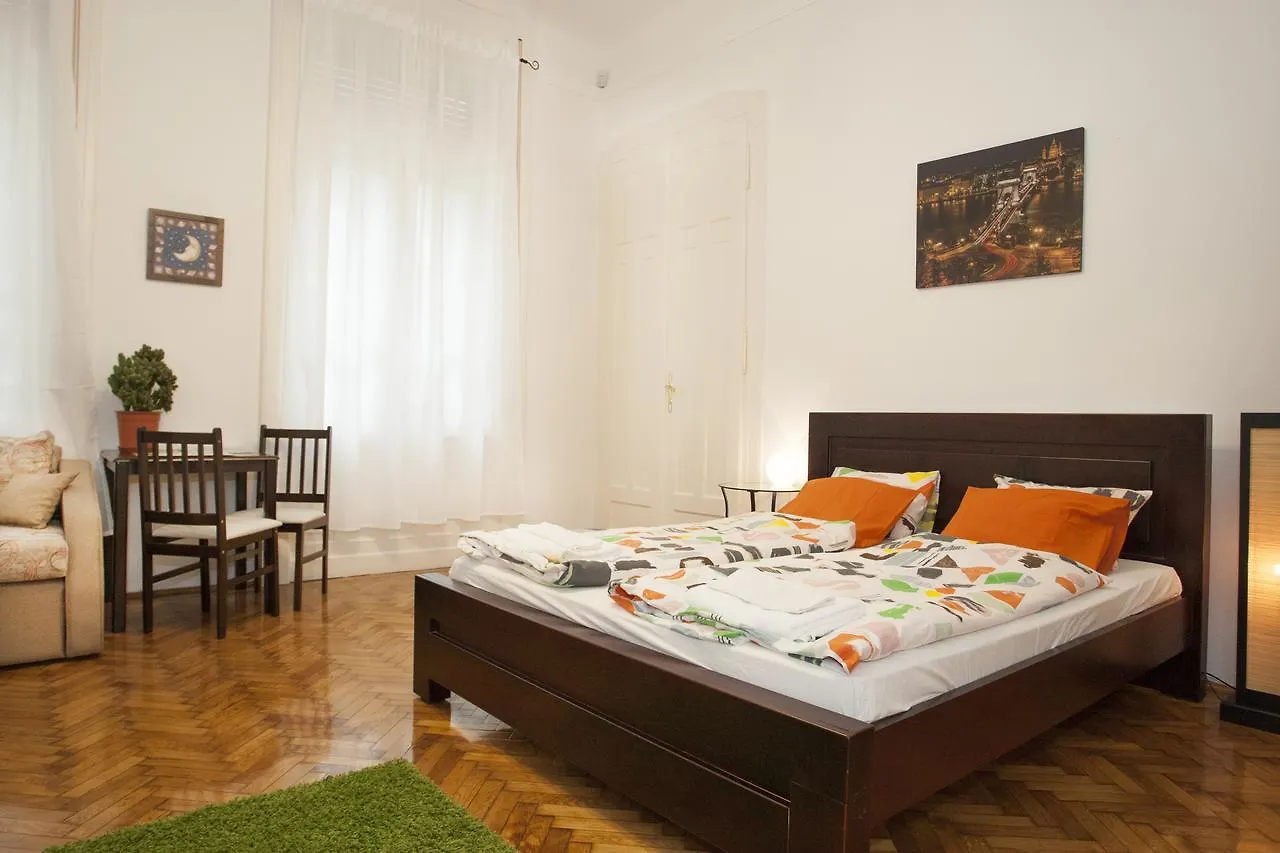 Апартаменты Ariel Studio Close To St. Stephen Basilica Будапешт
