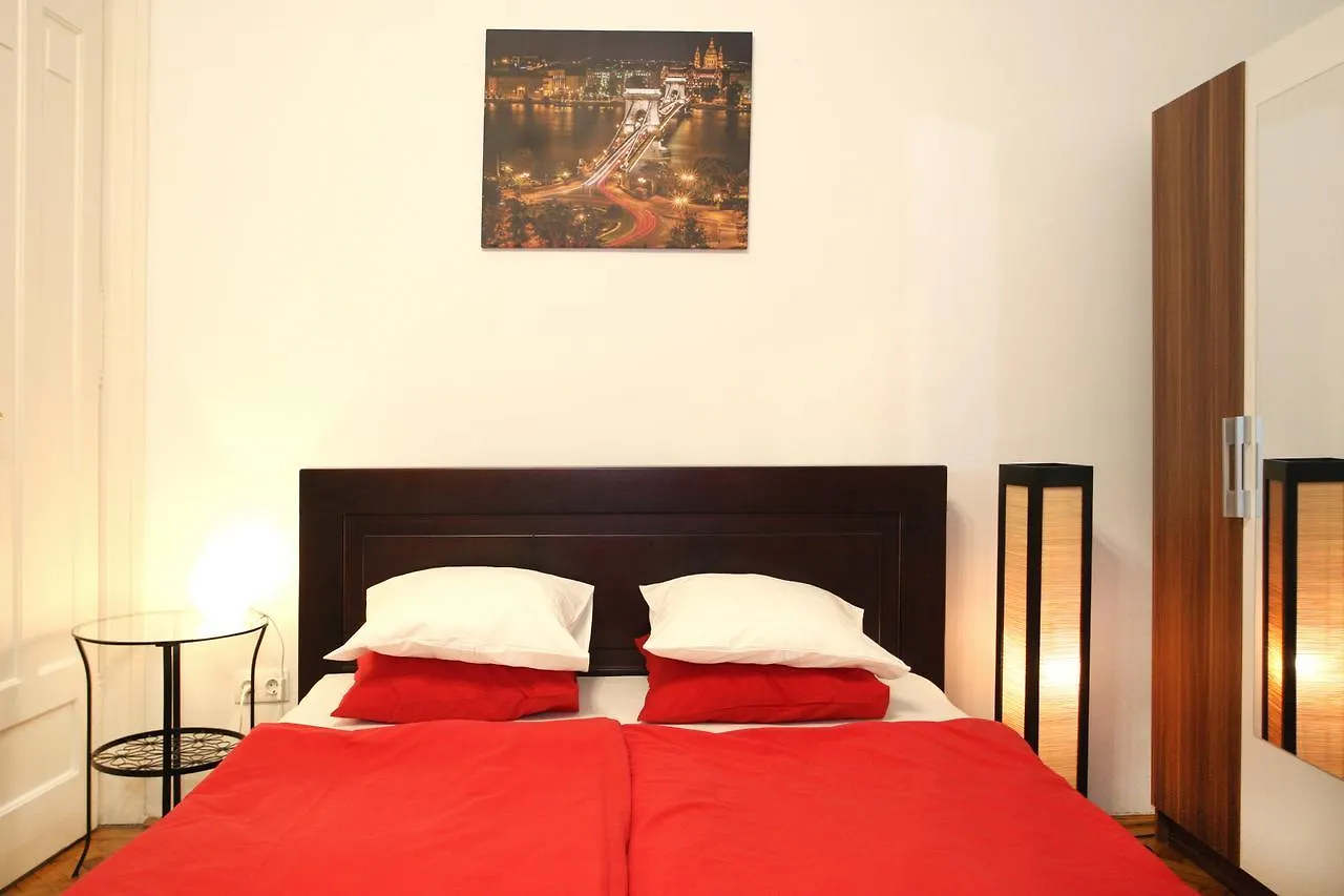 Ariel Studio Close To St. Stephen Basilica 부다페스트 헝가리